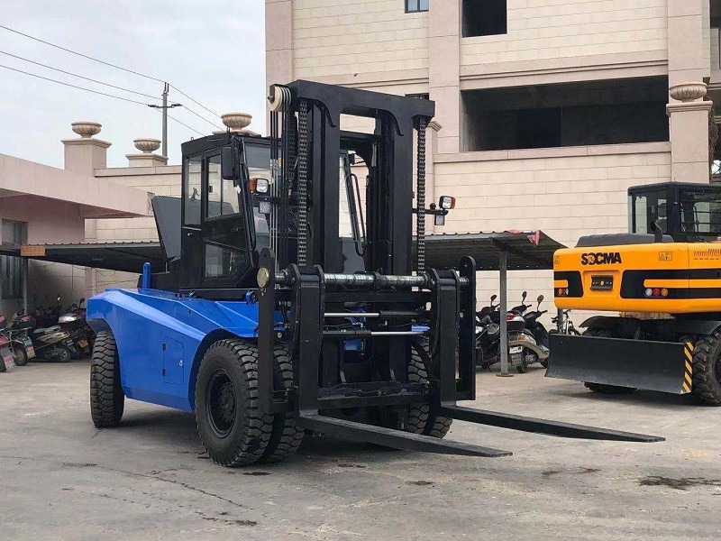 叉車租賃更應(yīng)注重細節(jié)的問題